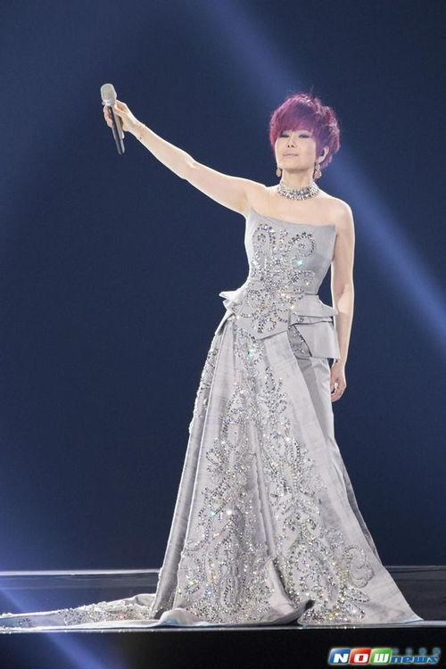 变身特派女,揭秘校园里的神秘变身传奇  第3张